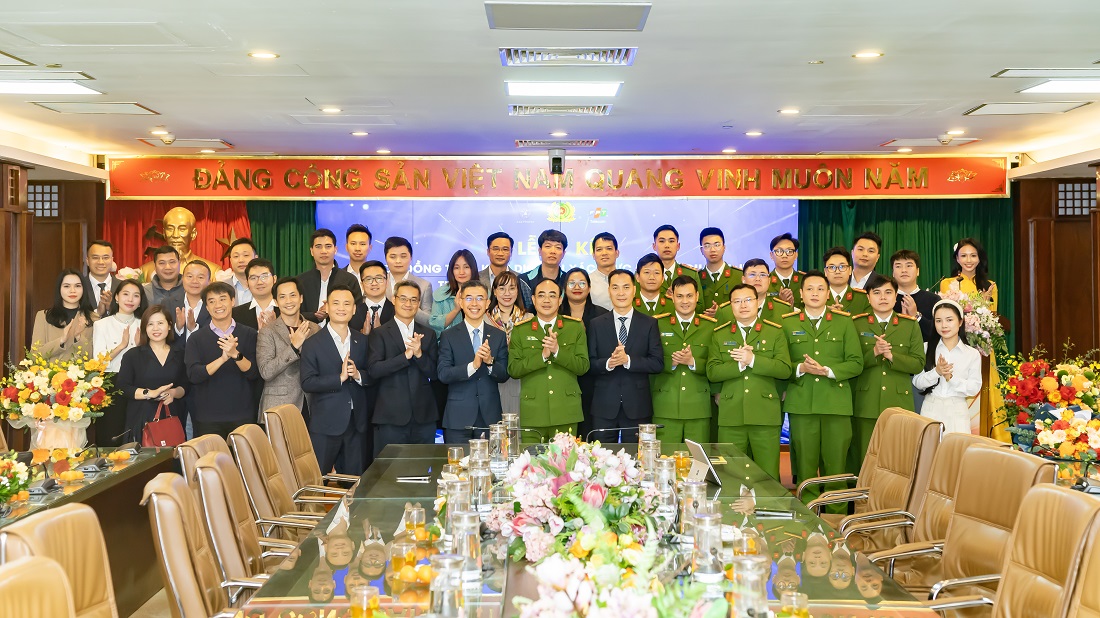 FPT Telecom tiên phong tích hợp VNeID